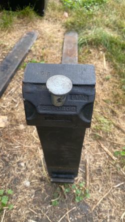 Forklift forks