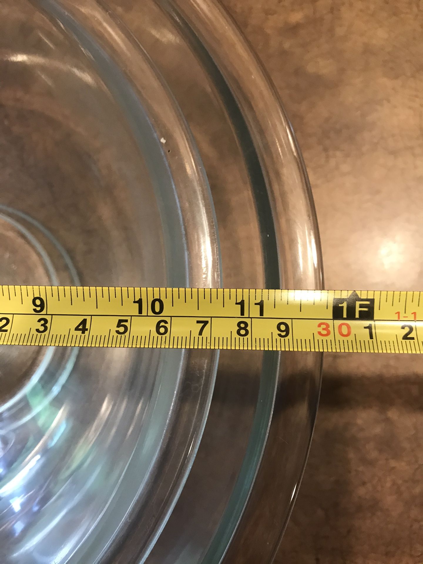 2 large vintage Pyrex nesting baking bowls