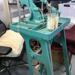 Stud and rhinestones machine with compressor and all necessary equipment
