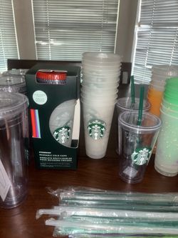 Starbucks cups with lids and straws assortment