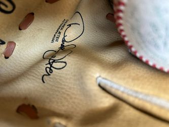 One Rawlings Baseball Mitt - Derek Jeter And One Franklin Mitt