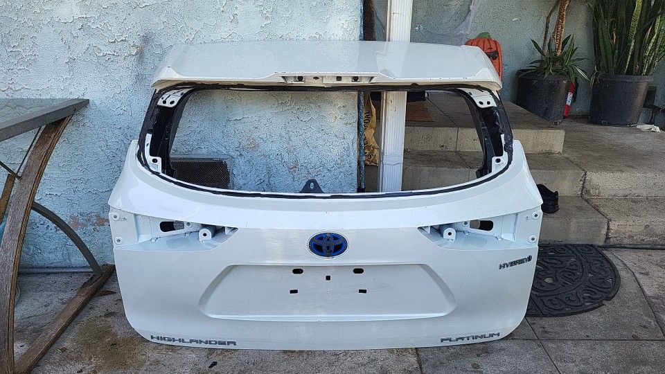 2020-2023 TOYOTA HIGHLANDER LIFTGATE TAILGATE OEM