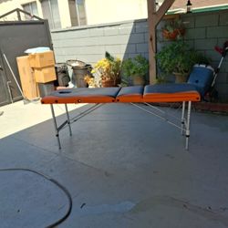 foldable massage table