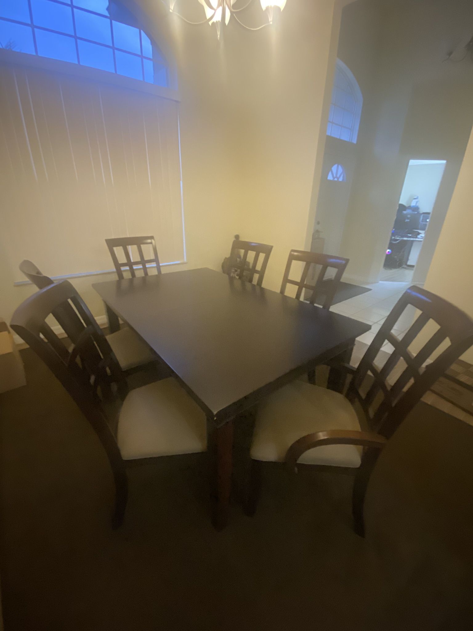 Furniture - Everything Must Go!! Make Me An offer