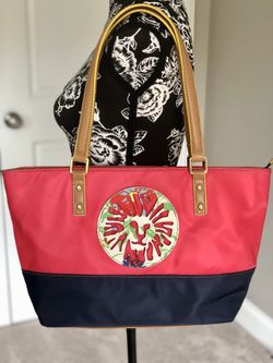 Anne Klein Coral & Navy Tote with wristlet
