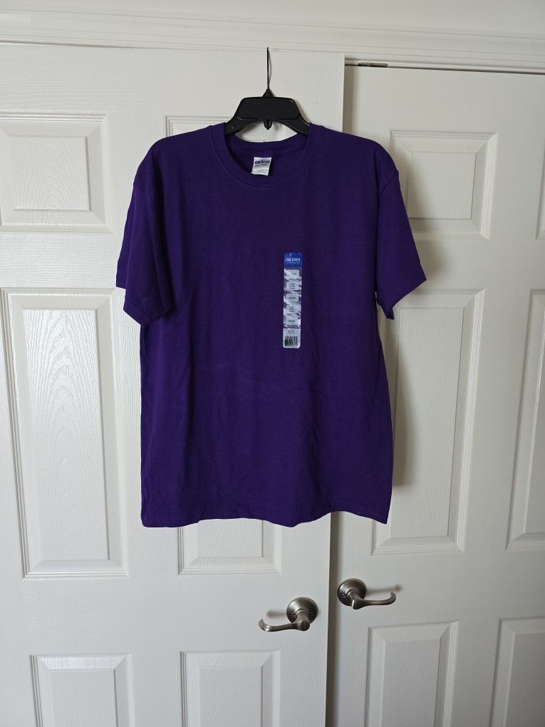 Gildan Purple T-shirt Size L