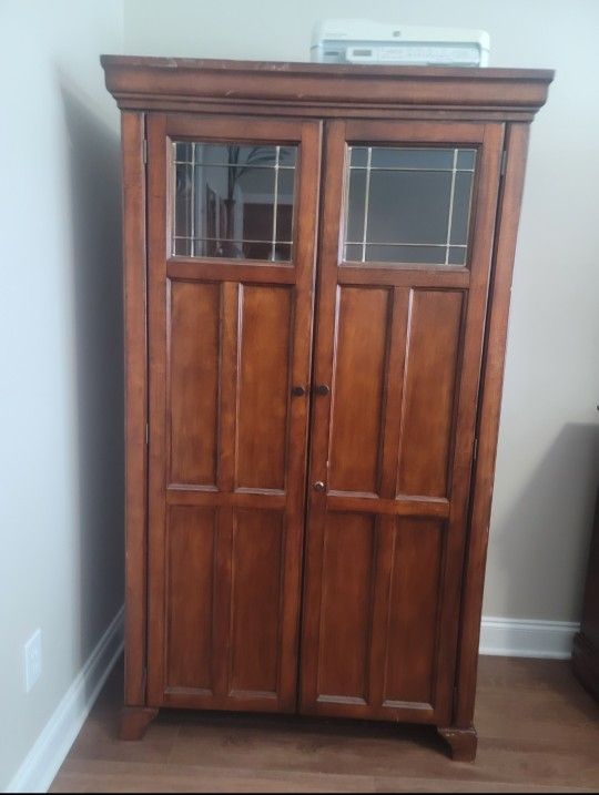 Computer Desk