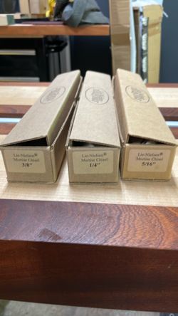 Lie-Nielsen Mortis chisels -new