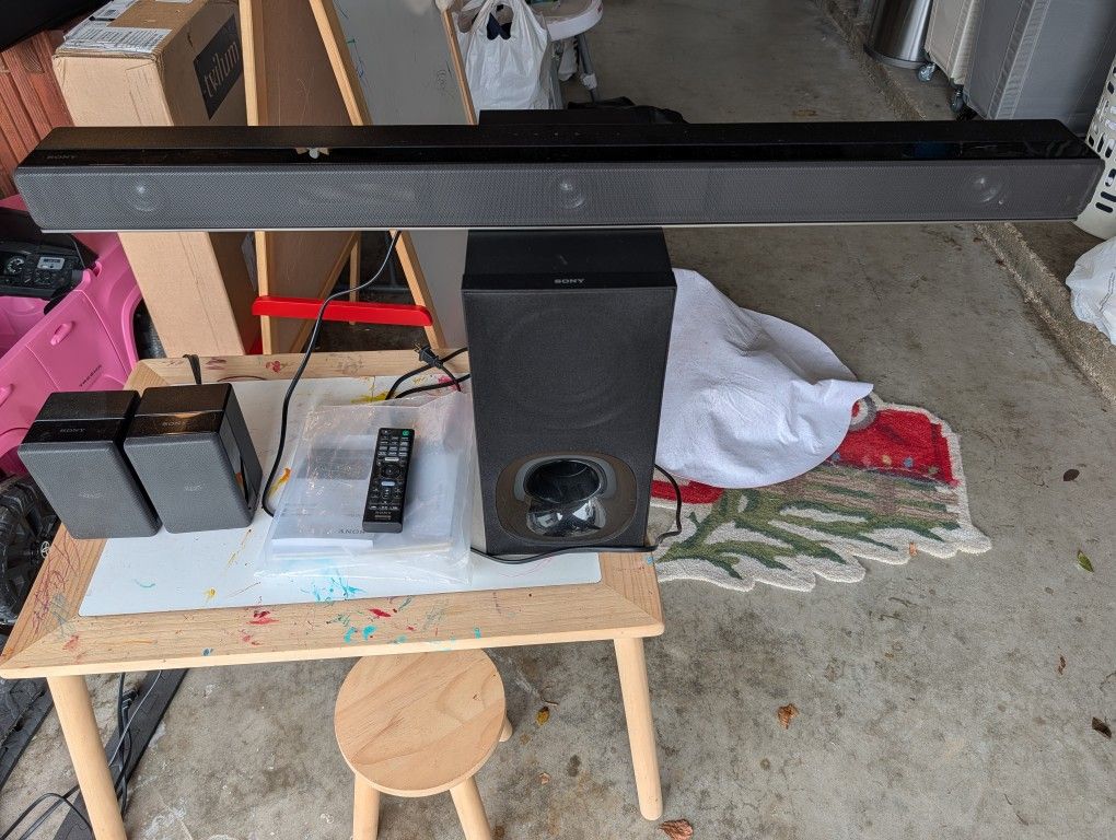 Sony HT-Z9F Soundbar W/Rear Speakers