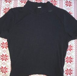 Black Formal 2pc (Skirt & Shirt) Size: L