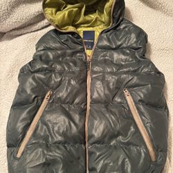 ZARA Young Feather Down Puffer Hoodie Vest Green size medium
