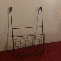 Metal Over The Cabinet Learn Backing Pan Holder