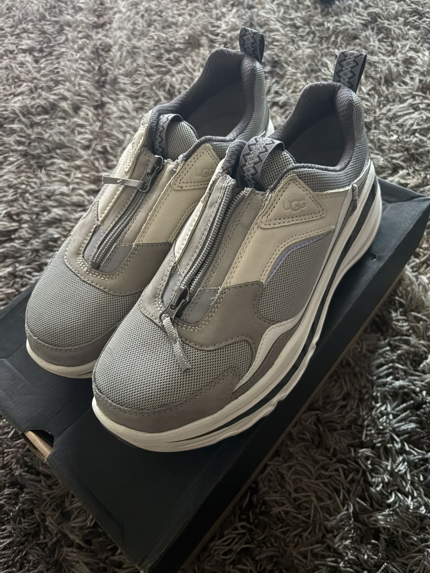 UGG Marathon High Top Sneaker In grey CA805 ZIP MESH 