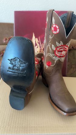 El General Cowboy Boots with Rose Embroidery