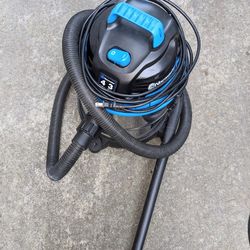 Vacmaster 4 Gallon 3 Peak HP Dry/Wet Vac/Blower