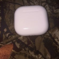 AirPod 4