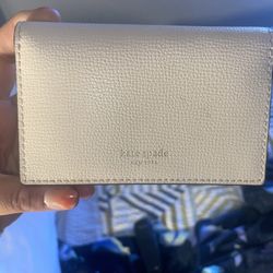 Brand New Kate Spade Women’s Wallet For Sale 
