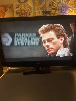 LG 42 inch Flat Screen TV with Stand