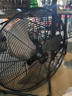 Utilitech Black Floor Fan