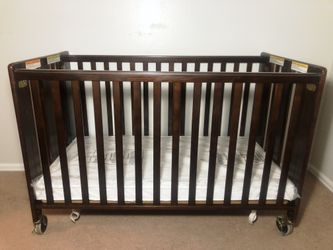 Foundations Folding Crib in Espresso Dark Chocolate Brown