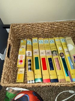 Cricuit maker supplies