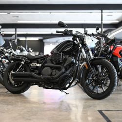 2017 YAMAHA BOLT