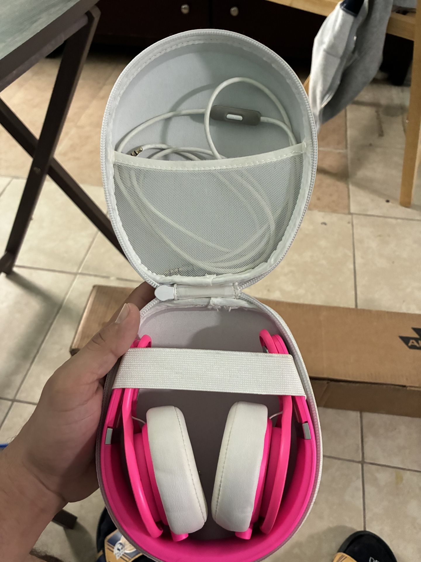 Beats By Dr.Dre Mixr 