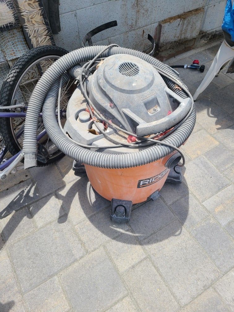 Heavy Duty Shop Vac