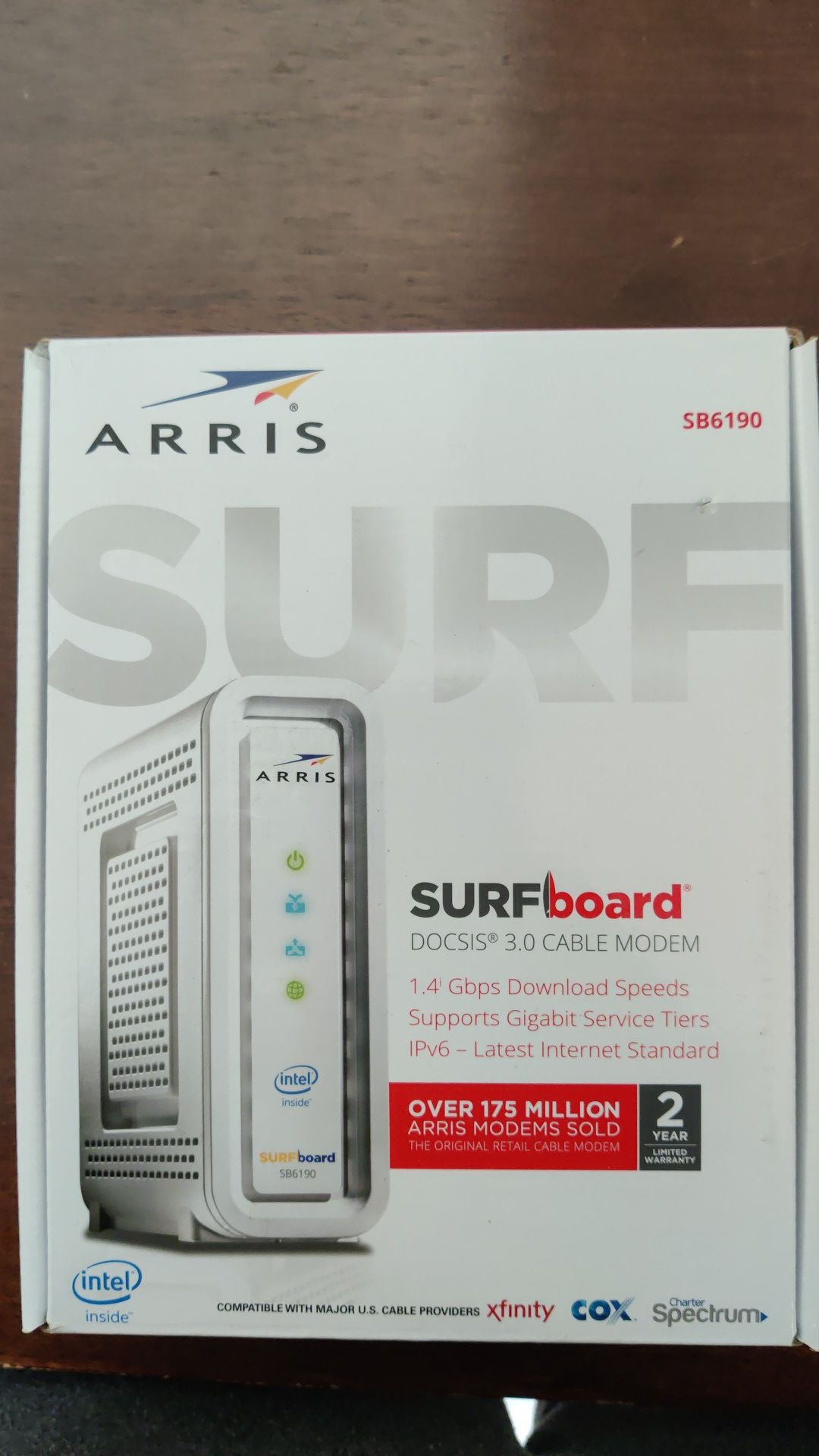 Arris Surfboard SB6190 modem and Asus AC1900 RT-AC1900P router