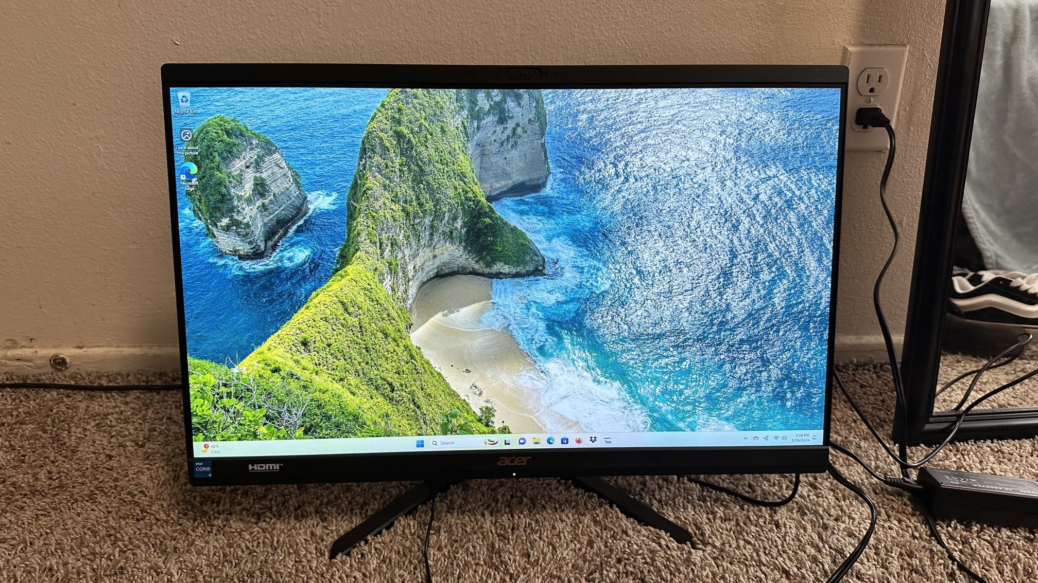 Acer All-In-One  Monitor 