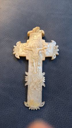 Antique very old 1800’s Catholic intricately carved cross mother-of-pearl depiction of the Crucifixion  INRI placard above and a saint on the bottom v