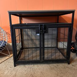 Wooden/Metal Pet Crate