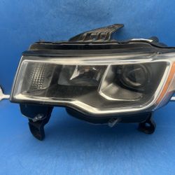 2017 2018 2019 2020 2021 2022 Jeep Grand Cherokee OEM Halogen Headlight Left LH G3