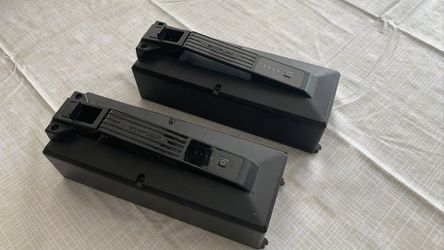 Two EcoFlow BLADE EFH100-BP Batteries — Power On but Will Not Charge — For Parts/Repair