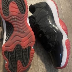 Jordan 11 Bred Low Size 8.5