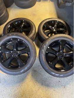 2026 Grand Cherokee 20 wheels new