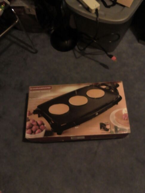 New Durabrand Electric Griddle
