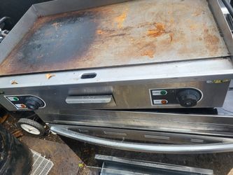 Flatbed Grilled 110 Volts