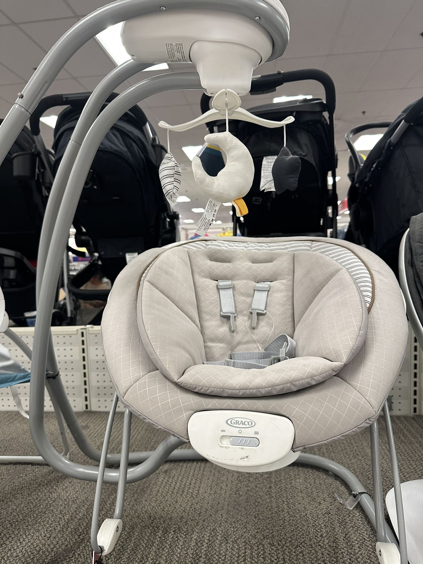 Graco DuetConnect Deluxe Multi- Direction Baby Swing & Bouncer