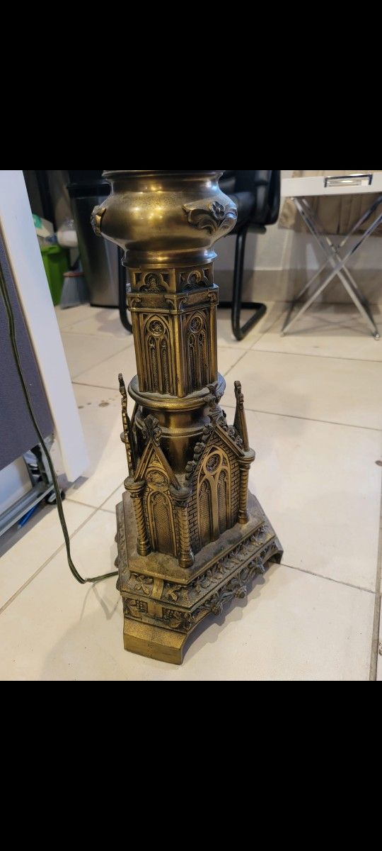 19th Century French Polished Brass Decorative Lamp