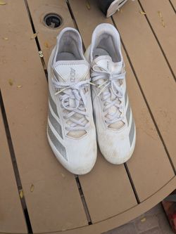 Soccer cleats