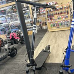 OKAI Neon Ultra ES40 E Scooter 24MPH/43 mile