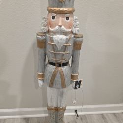 christmas Nutcracker 4ft