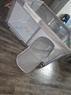 Baby play pin