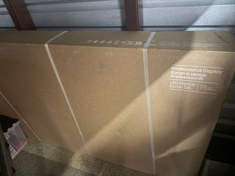 75” TV New in Box **Samsung Smart Signage Professional Display 75”
