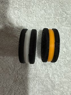 2 Oreos One Orange And One Normal