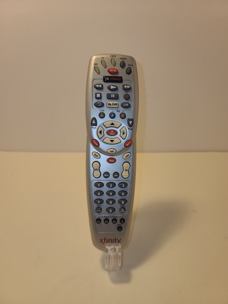 COMCAST XFINITY On-Demand Remote Control / MY DVR / 3 DEVICE / & MORE (I-F3)