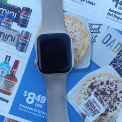 Apple Watch SE 