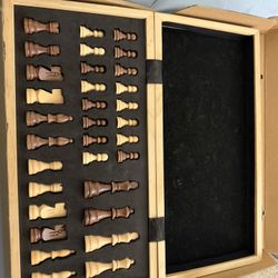 Asney Wooden Chess Set 