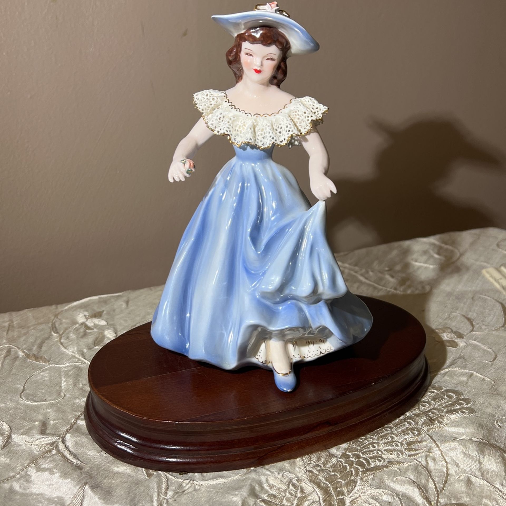 Florence Ceramics “Tess”